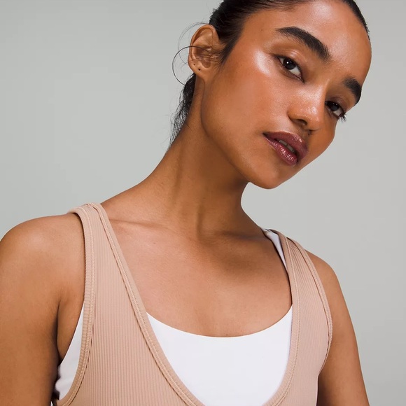 Lululemon Power Pivot Tank *Rib - Picture 7 of 7